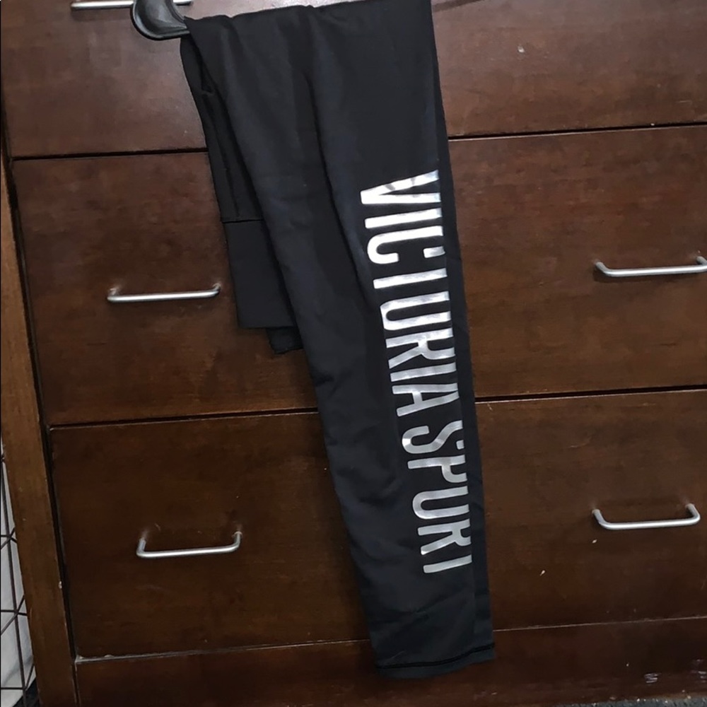 Victoria’s Secret athletic leggings!